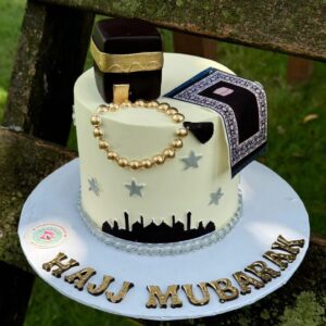 Tasbeeh and jai namaz hajj mubarak cake